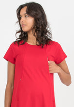 Laden Sie das Bild in den Galerie-Viewer, Umstandsmode, Schwangerschaftsmode, Stillmode, Brautkleider für Schwangere, Umstandshosen, Umstandsjeans, Umstandsoberteile, Stilloberteile, Bademode für Schwangere, BH für Schwangere, Still BH, Stillbustier, chic + schwanger, festliche Umstandsmode, festliche Mode für Schwangere, Tragejacke, Softshelljacke für Schwangere, Tragejacke mit Babyeinsatz, Umstandsleggings, Brautkleider mit Stillöffnung, festliche Umstandsmode zum Stillen, schick schwanger, Bussinesmode für Schwangere, Stillkleidung, Babybauch