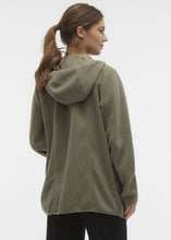 Laden Sie das Bild in den Galerie-Viewer, Umstandsmode, Schwangerschaftsmode, Stillmode, Brautkleider für Schwangere, Umstandshosen, Umstandsjeans, Umstandsoberteile, Stilloberteile, Bademode für Schwangere, BH für Schwangere, Still BH, Stillbustier, chic + schwanger, festliche Umstandsmode, festliche Mode für Schwangere, Tragejacke, Softshelljacke für Schwangere, Tragejacke mit Babyeinsatz, Umstandsleggings, Brautkleider mit Stillöffnung, festliche Umstandsmode zum Stillen, schick schwanger, Bussinesmode für Schwangere, Stillkleidung, Babybauch