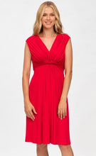 Laden Sie das Bild in den Galerie-Viewer, Umstandsmode, Schwangerschaftsmode, Stillmode, Brautkleider für Schwangere, Umstandshosen, Umstandsjeans, Umstandsoberteile, Stilloberteile, Bademode für Schwangere, BH für Schwangere, Still BH, Stillbustier, chic + schwanger, festliche Umstandsmode, festliche Mode für Schwangere, Tragejacke, Softshelljacke für Schwangere, Tragejacke mit Babyeinsatz, Umstandsleggings, Brautkleider mit Stillöffnung, festliche Umstandsmode zum Stillen, schick schwanger, Bussinesmode für Schwangere, Stillkleidung, Babybauch