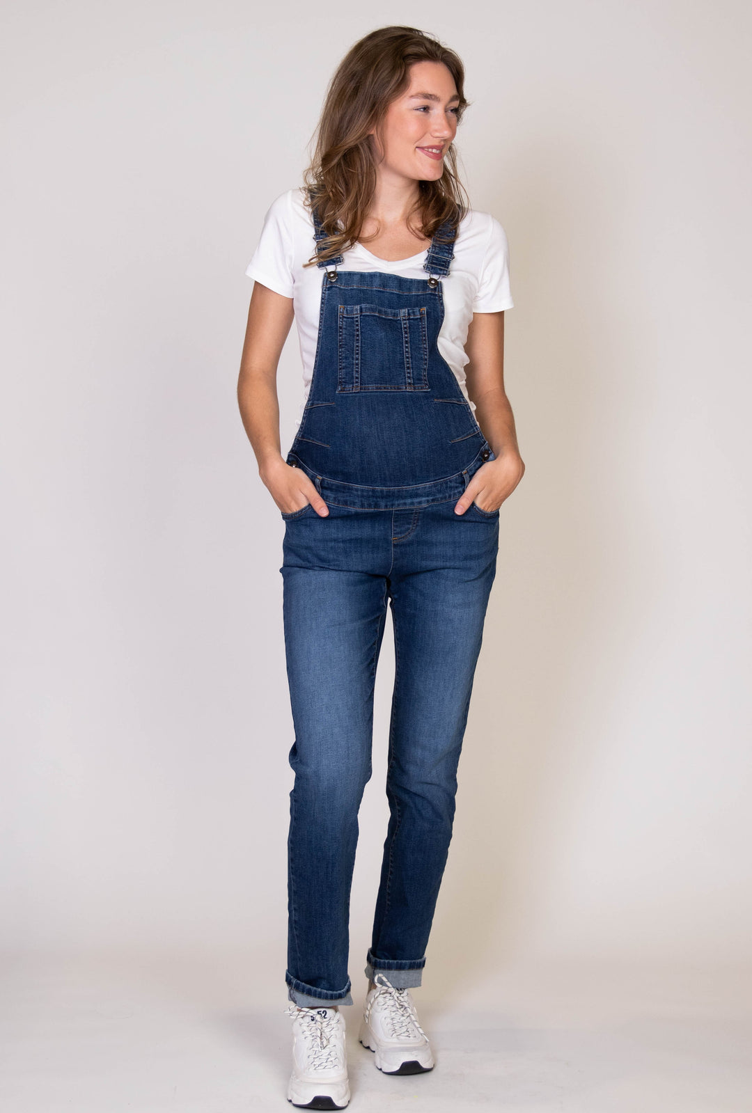 Umstandsmode, Schwangerschaftsmode, Stillmode, Brautkleider für Schwangere, Umstandshosen, Umstandsjeans, Umstandsoberteile, Stilloberteile, Bademode für Schwangere, BH für Schwangere, Still BH, Stillbustier, chic + schwanger, festliche Umstandsmode, festliche Mode für Schwangere, Tragejacke, Softshelljacke für Schwangere, Tragejacke mit Babyeinsatz, Umstandsleggings, Brautkleider mit Stillöffnung, festliche Umstandsmode zum Stillen, schick schwanger, Bussinesmode für Schwangere, Stillkleidung, Babybauch