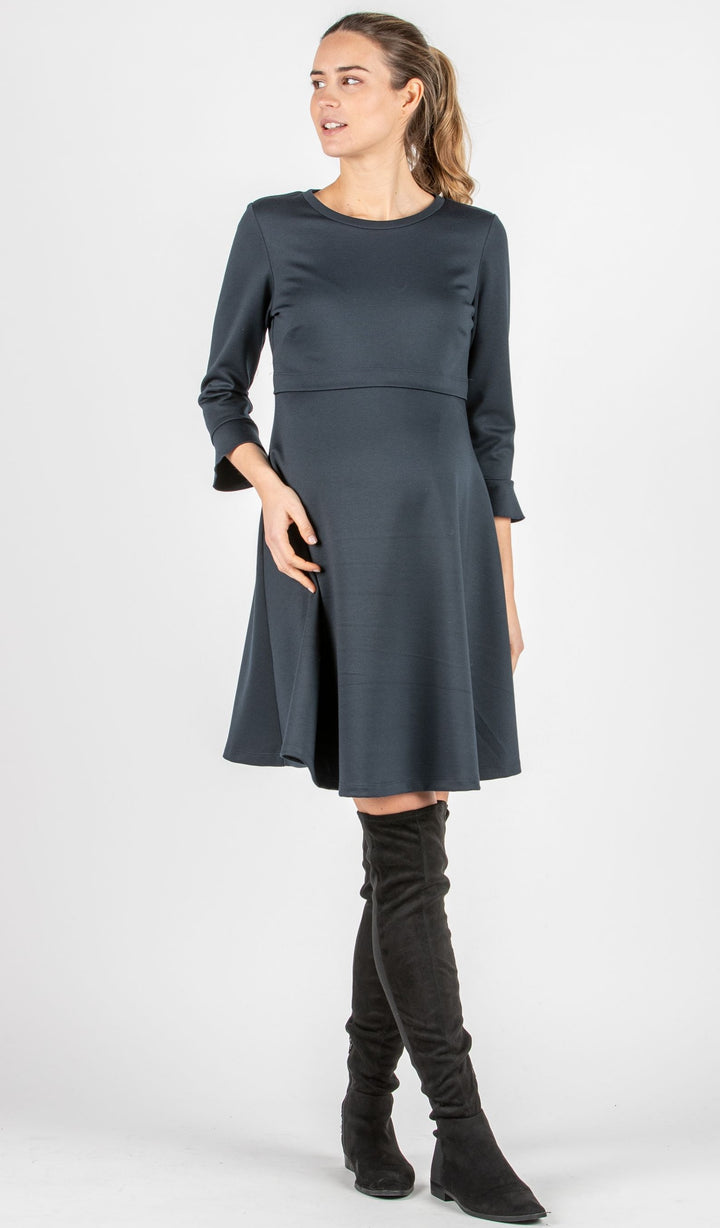 Umstandsmode, Schwangerschaftsmode, Stillmode, Brautkleider für Schwangere, Umstandshosen, Umstandsjeans, Umstandsoberteile, Stilloberteile, Bademode für Schwangere, BH für Schwangere, Still BH, Stillbustier, chic + schwanger, festliche Umstandsmode, festliche Mode für Schwangere, Tragejacke, Softshelljacke für Schwangere, Tragejacke mit Babyeinsatz, Umstandsleggings, Brautkleider mit Stillöffnung, festliche Umstandsmode zum Stillen, schick schwanger, Bussinesmode für Schwangere, Stillkleidung, Babybauch 