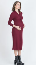Laden Sie das Bild in den Galerie-Viewer, Umstandsmode, Schwangerschaftsmode, Stillmode, Brautkleider für Schwangere, Umstandshosen, Umstandsjeans, Umstandsoberteile, Stilloberteile, Bademode für Schwangere, BH für Schwangere, Still BH, Stillbustier, chic + schwanger, festliche Umstandsmode, festliche Mode für Schwangere, Tragejacke, Softshelljacke für Schwangere, Tragejacke mit Babyeinsatz, Umstandsleggings, Brautkleider mit Stillöffnung, festliche Umstandsmode zum Stillen, schick schwanger, Bussinesmode für Schwangere, Stillkleidung, Babybauch 
