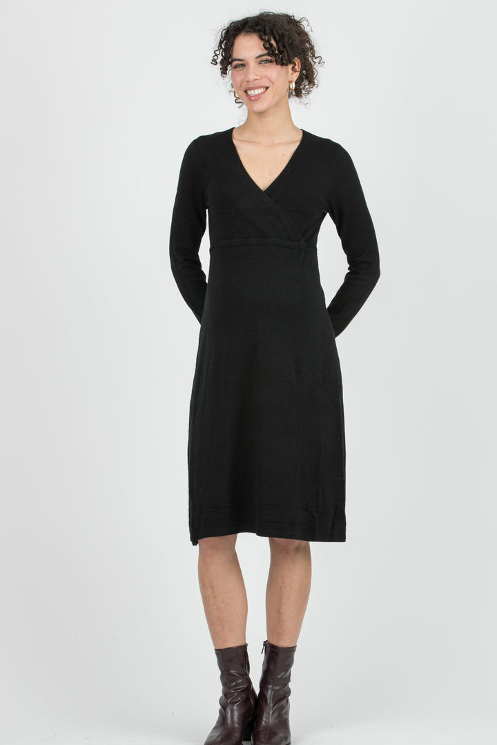 Umstandsmode, Schwangerschaftsmode, Stillmode, Brautkleider für Schwangere, Umstandshosen, Umstandsjeans, Umstandsoberteile, Stilloberteile, Bademode für Schwangere, BH für Schwangere, Still BH, Stillbustier, chic + schwanger, festliche Umstandsmode, festliche Mode für Schwangere, Tragejacke, Softshelljacke für Schwangere, Tragejacke mit Babyeinsatz, Umstandsleggings, Brautkleider mit Stillöffnung, festliche Umstandsmode zum Stillen, schick schwanger, Bussinesmode für Schwangere, Stillkleidung, Babybauch 