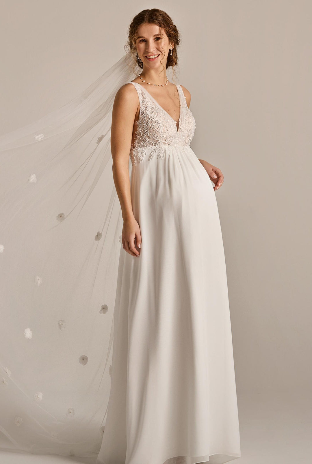 Umstandsmode, Schwangerschaftsmode, Stillmode, Brautkleider für Schwangere, Umstandshosen, Umstandsjeans, Umstandsoberteile, Stilloberteile, Bademode für Schwangere, BH für Schwangere, Still BH, Stillbustier, chic + schwanger, festliche Umstandsmode, festliche Mode für Schwangere, Tragejacke, Softshelljacke für Schwangere, Tragejacke mit Babyeinsatz, Umstandsleggings, Brautkleider mit Stillöffnung, festliche Umstandsmode zum Stillen, schick schwanger, Bussinesmode für Schwangere, Stillkleidung, Babybauch
