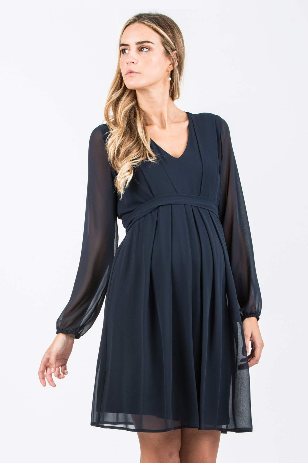 Umstandsmode, Schwangerschaftsmode, Stillmode, Brautkleider für Schwangere, Umstandshosen, Umstandsjeans, Umstandsoberteile, Stilloberteile, Bademode für Schwangere, BH für Schwangere, Still BH, Stillbustier, chic + schwanger, festliche Umstandsmode, festliche Mode für Schwangere, Tragejacke, Softshelljacke für Schwangere, Tragejacke mit Babyeinsatz, Umstandsleggings, Brautkleider mit Stillöffnung, festliche Umstandsmode zum Stillen, schick schwanger, Bussinesmode für Schwangere, Stillkleidung, Babybauch 