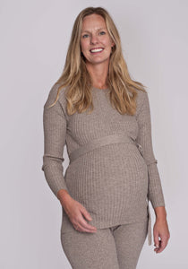 Umstandsmode, Schwangerschaftsmode, Stillmode, Brautkleider für Schwangere, Umstandshosen, Umstandsjeans, Umstandsoberteile, Stilloberteile, Bademode für Schwangere, BH für Schwangere, Still BH, Stillbustier, chic + schwanger, festliche Umstandsmode, festliche Mode für Schwangere, Tragejacke, Softshelljacke für Schwangere, Tragejacke mit Babyeinsatz, Umstandsleggings, Brautkleider mit Stillöffnung, festliche Umstandsmode zum Stillen, schick schwanger, Bussinesmode für Schwangere, Stillkleidung, Babybauch