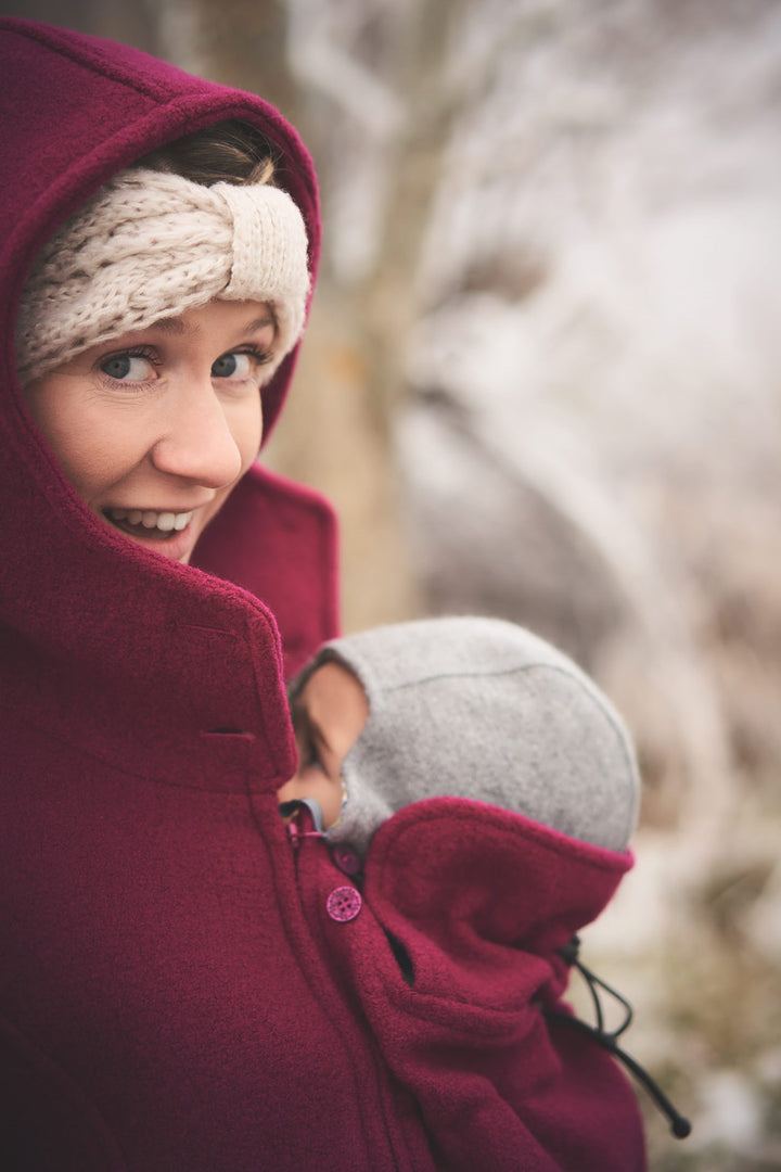 Umstandsmode, Schwangerschaftsmode, Stillmode, Brautkleider für Schwangere, Umstandshosen, Umstandsjeans, Umstandsoberteile, Stilloberteile, Bademode für Schwangere, BH für Schwangere, Still BH, Stillbustier, chic + schwanger, festliche Umstandsmode, festliche Mode für Schwangere, Tragejacke, Softshelljacke für Schwangere, Tragejacke mit Babyeinsatz, Umstandsleggings, Brautkleider mit Stillöffnung, festliche Umstandsmode zum Stillen, schick schwanger, Bussinesmode für Schwangere, Stillkleidung, Babybauch