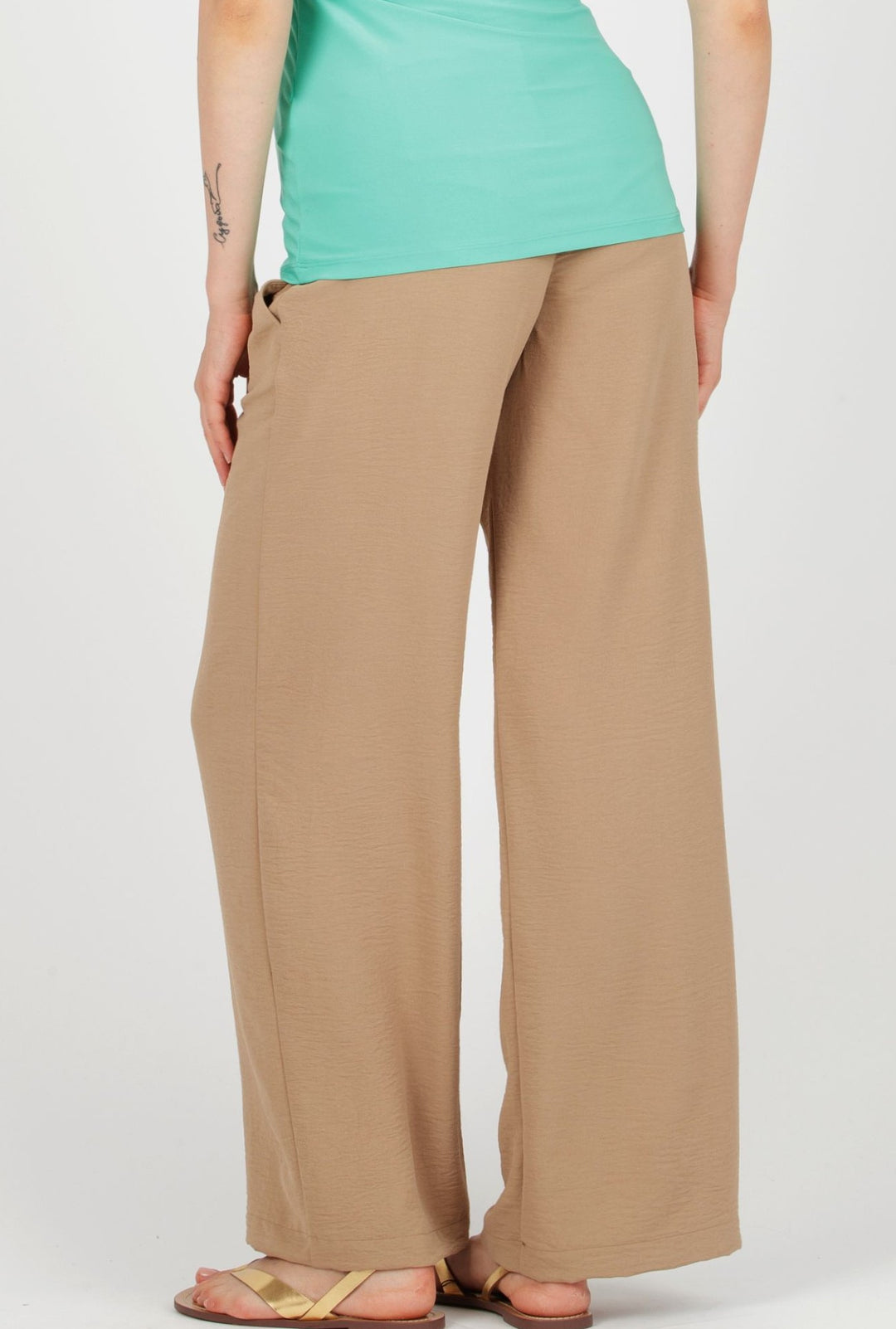  Umstandsmode, Schwangerschaftsmode, Stillmode, Brautkleider für Schwangere, Umstandshosen, Umstandsjeans, Umstandsoberteile, Stilloberteile, Bademode für Schwangere, BH für Schwangere, Still BH, Stillbustier, chic + schwanger, festliche Umstandsmode, festliche Mode für Schwangere, Tragejacke, Softshelljacke, Tragejacke mit Babyeinsatz, Umstandsleggings, Brautkleider mit Stillöffnung, festliche Umstandsmode zum Stillen, schick schwanger, Bussinesmode für Schwangere, Stillkleidung, Umstandsstrumpfhosen