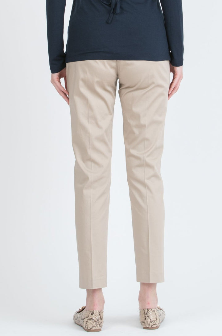 Umstandsmode, Schwangerschaftsmode, Stillmode, Brautkleider für Schwangere, Umstandshosen, Umstandsjeans, Umstandsoberteile, Stilloberteile, Bademode für Schwangere, BH für Schwangere, Still BH, Stillbustier, chic + schwanger, festliche Umstandsmode, festliche Mode für Schwangere, Tragejacke, Softshelljacke für Schwangere, Tragejacke mit Babyeinsatz, Umstandsleggings, Brautkleider mit Stillöffnung, festliche Umstandsmode zum Stillen, schick schwanger, Bussinesmode für Schwangere, Stillkleidung, Babybauch