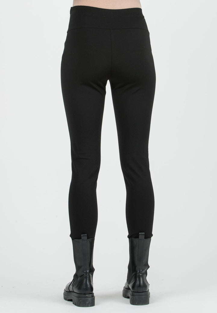 Umstandsmode, Schwangerschaftsmode, Stillmode, Brautkleider für Schwangere, Umstandshosen, Umstandsjeans, Umstandsoberteile, Stilloberteile, Bademode für Schwangere, BH für Schwangere, Still BH, Stillbustier, chic + schwanger, festliche Umstandsmode, festliche Mode für Schwangere, Tragejacke, Softshelljacke für Schwangere, Tragejacke mit Babyeinsatz, Umstandsleggings, Brautkleider mit Stillöffnung, festliche Umstandsmode zum Stillen, schick schwanger, Bussinesmode für Schwangere, Stillkleidung, Babybauch