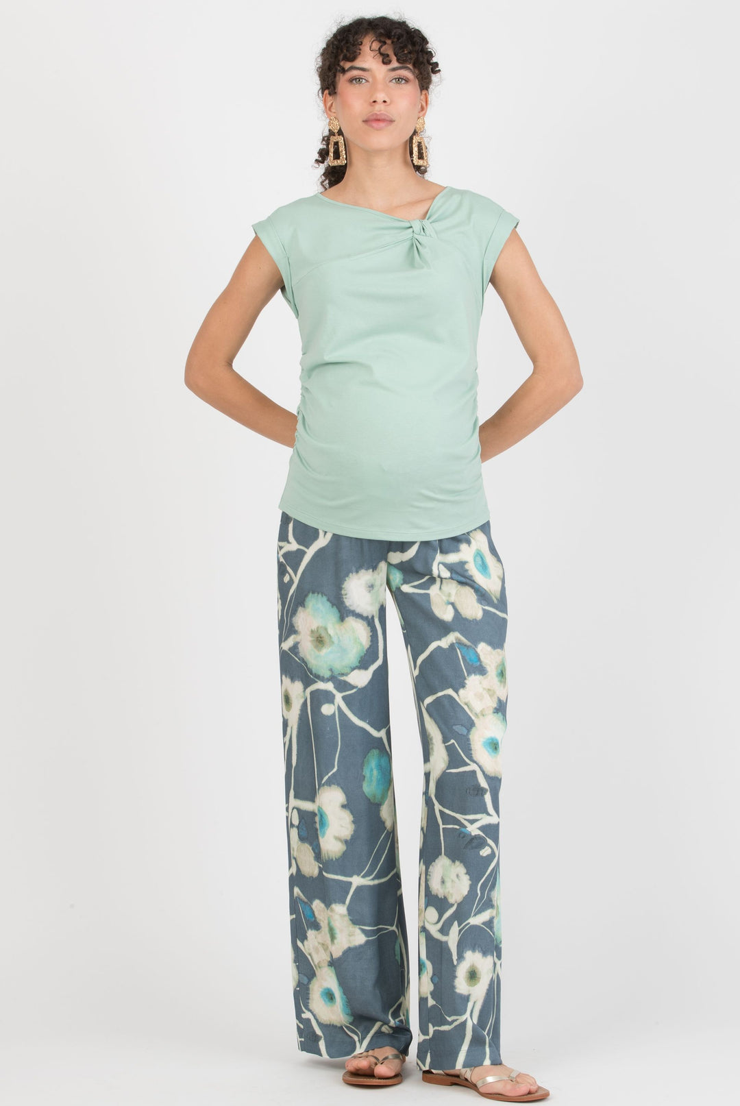 Umstandsmode, Schwangerschaftsmode, Stillmode, Brautkleider für Schwangere, Umstandshosen, Umstandsjeans, Umstandsoberteile, Stilloberteile, Bademode für Schwangere, BH für Schwangere, Still BH, Stillbustier, chic + schwanger, festliche Umstandsmode, festliche Mode für Schwangere, Tragejacke, Softshelljacke für Schwangere, Tragejacke mit Babyeinsatz, Umstandsleggings, Brautkleider mit Stillöffnung, festliche Umstandsmode zum Stillen, schick schwanger, Bussinesmode für Schwangere, Stillkleidung, Babybauch