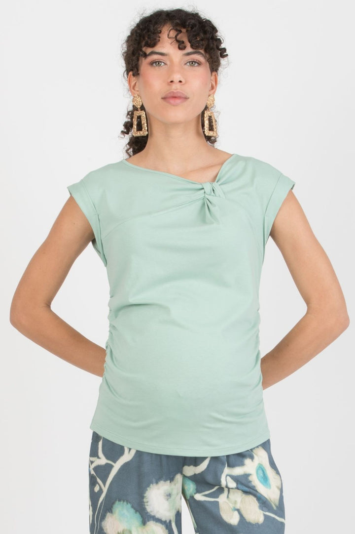 Umstandsmode, Schwangerschaftsmode, Stillmode, Brautkleider für Schwangere, Umstandshosen, Umstandsjeans, Umstandsoberteile, Stilloberteile, Bademode für Schwangere, BH für Schwangere, Still BH, Stillbustier, chic + schwanger, festliche Umstandsmode, festliche Mode für Schwangere, Tragejacke, Softshelljacke für Schwangere, Tragejacke mit Babyeinsatz, Umstandsleggings, Brautkleider mit Stillöffnung, festliche Umstandsmode zum Stillen, schick schwanger, Bussinesmode für Schwangere, Stillkleidung, Babybauch