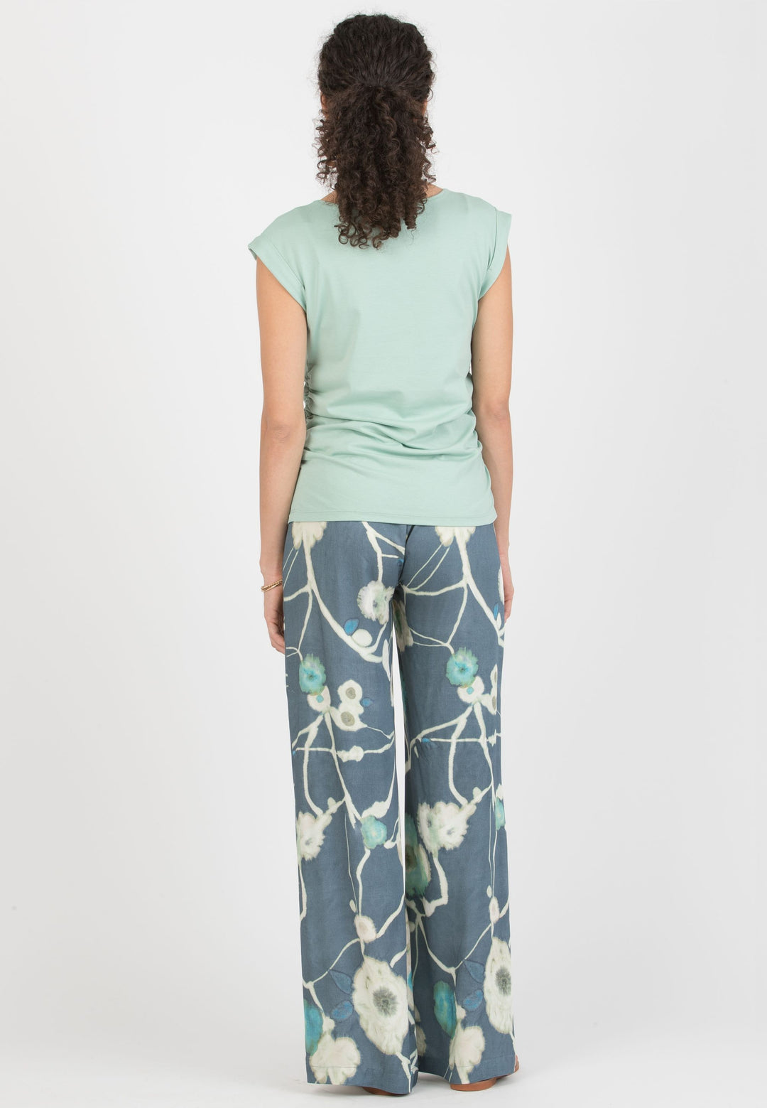 Umstandsmode, Schwangerschaftsmode, Stillmode, Brautkleider für Schwangere, Umstandshosen, Umstandsjeans, Umstandsoberteile, Stilloberteile, Bademode für Schwangere, BH für Schwangere, Still BH, Stillbustier, chic + schwanger, festliche Umstandsmode, festliche Mode für Schwangere, Tragejacke, Softshelljacke für Schwangere, Tragejacke mit Babyeinsatz, Umstandsleggings, Brautkleider mit Stillöffnung, festliche Umstandsmode zum Stillen, schick schwanger, Bussinesmode für Schwangere, Stillkleidung, Babybauch