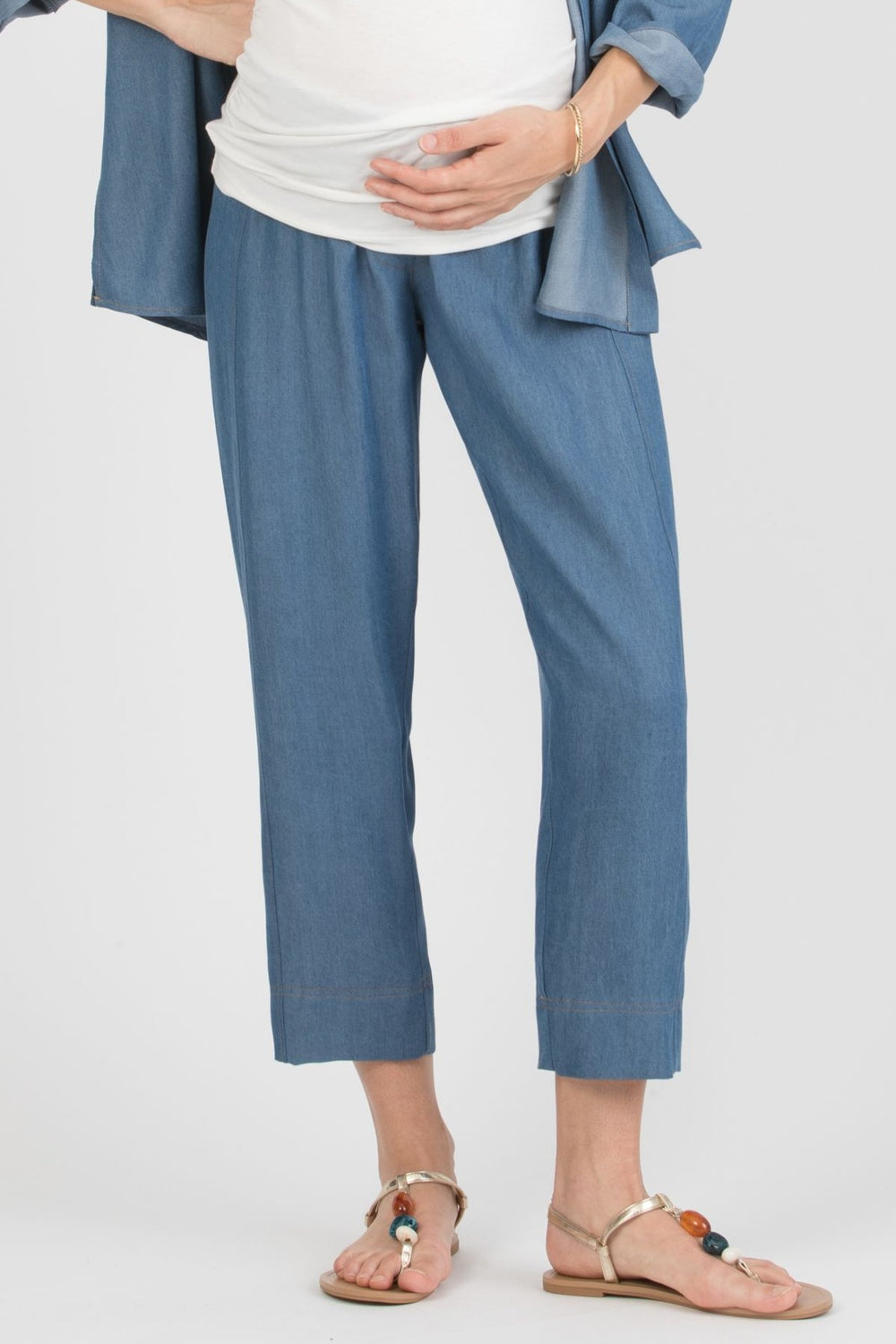 Umstandsmode, Schwangerschaftsmode, Stillmode, Brautkleider für Schwangere, Umstandshosen, Umstandsjeans, Umstandsoberteile, Stilloberteile, Bademode für Schwangere, BH für Schwangere, Still BH, Stillbustier, chic + schwanger, festliche Umstandsmode, festliche Mode für Schwangere, Tragejacke, Softshelljacke für Schwangere, Tragejacke mit Babyeinsatz, Umstandsleggings, Brautkleider mit Stillöffnung, festliche Umstandsmode zum Stillen, schick schwanger, Bussinesmode für Schwangere, Stillkleidung, Babybauch 