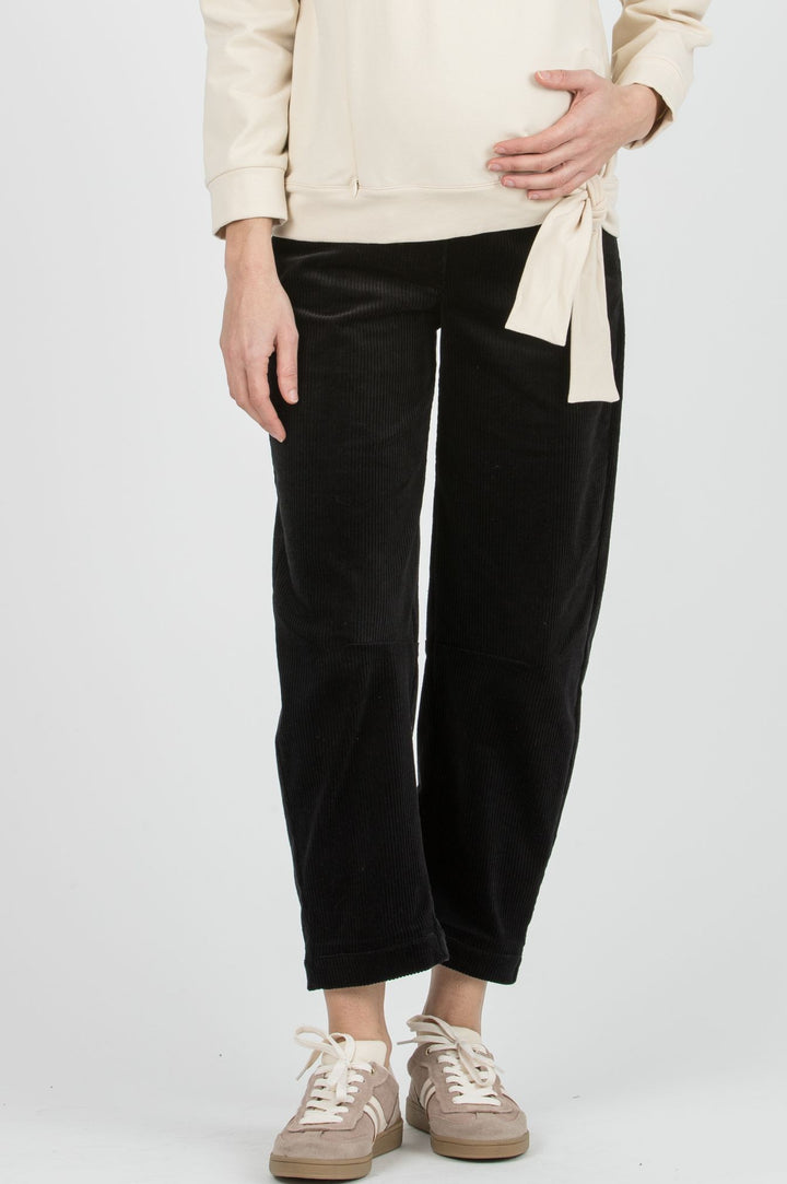 Umstandsmode, Schwangerschaftsmode, Stillmode, Brautkleider für Schwangere, Umstandshosen, Umstandsjeans, Umstandsoberteile, Stilloberteile, Bademode für Schwangere, BH für Schwangere, Still BH, Stillbustier, chic + schwanger, festliche Umstandsmode, festliche Mode für Schwangere, Tragejacke, Softshelljacke für Schwangere, Tragejacke mit Babyeinsatz, Umstandsleggings, Brautkleider mit Stillöffnung, festliche Umstandsmode zum Stillen, schick schwanger, Bussinesmode für Schwangere, Stillkleidung, Babybauch