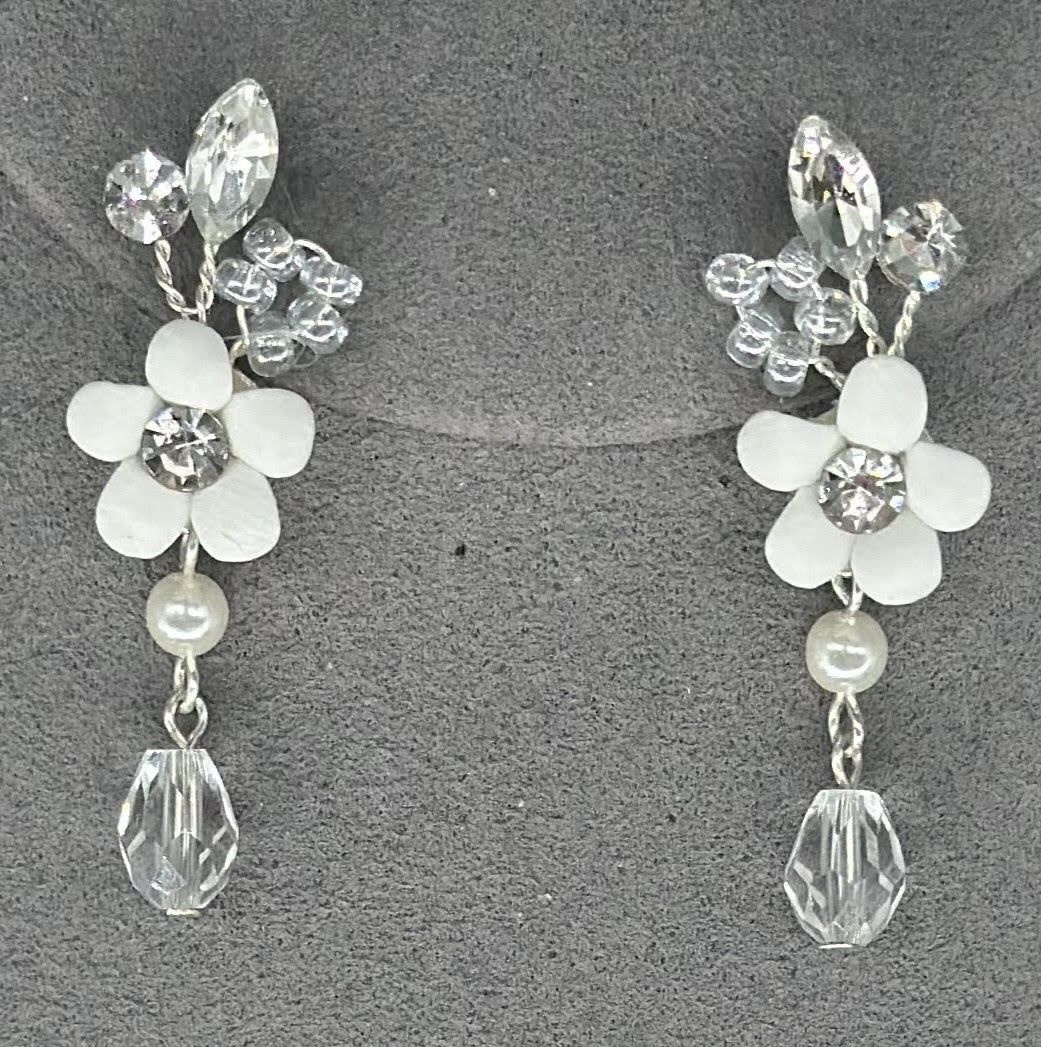 Umstandsmode, Schwangerschaftsmode, Stillmode, Brautkleider für Schwangere, Umstandshosen, Umstandsjeans, Umstandsoberteile, Stilloberteile, Bademode für Schwangere, BH für Schwangere, Still BH, Stillbustier, chic + schwanger, festliche Umstandsmode, festliche Mode für Schwangere, Tragejacke, Softshelljacke für Schwangere, Tragejacke mit Babyeinsatz, Umstandsleggings, Brautkleider mit Stillöffnung, festliche Umstandsmode zum Stillen, schick schwanger, Bussinesmode für Schwangere, Stillkleidung, Babybauch 