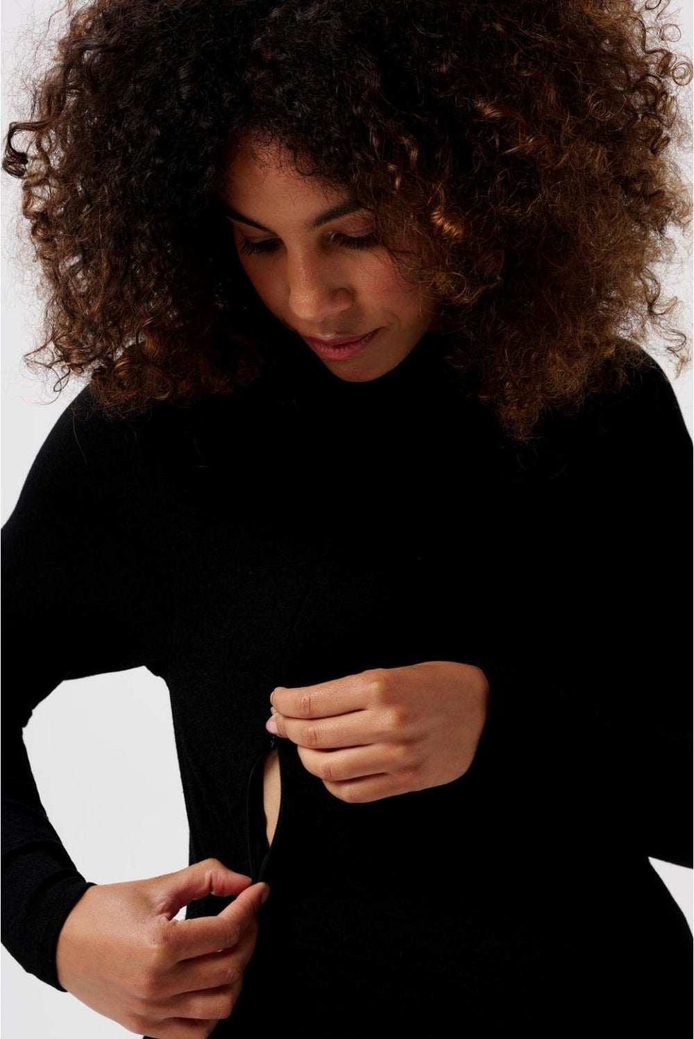 Umstandsmode, Schwangerschaftsmode, Stillmode, Brautkleider für Schwangere, Umstandshosen, Umstandsjeans, Umstandsoberteile, Stilloberteile, Bademode für Schwangere, BH für Schwangere, Still BH, Stillbustier, chic + schwanger, festliche Umstandsmode, festliche Mode für Schwangere, Tragejacke, Softshelljacke für Schwangere, Tragejacke mit Babyeinsatz, Umstandsleggings, Brautkleider mit Stillöffnung, festliche Umstandsmode zum Stillen, schick schwanger, Bussinesmode für Schwangere, Stillkleidung, Babybauch