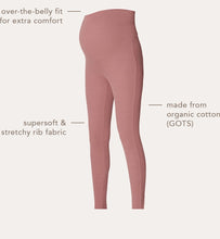 Laden Sie das Bild in den Galerie-Viewer, Umstandsmode, Schwangerschaftsmode, Stillmode, Brautkleider für Schwangere, Umstandshosen, Umstandsjeans, Umstandsoberteile, Stilloberteile, Bademode für Schwangere, BH für Schwangere, Still BH, Stillbustier, chic + schwanger, festliche Umstandsmode, festliche Mode für Schwangere, Tragejacke, Softshelljacke für Schwangere, Tragejacke mit Babyeinsatz, Umstandsleggings, Brautkleider mit Stillöffnung, festliche Umstandsmode zum Stillen, schick schwanger, Bussinesmode für Schwangere, Stillkleidung, Babybauch 
