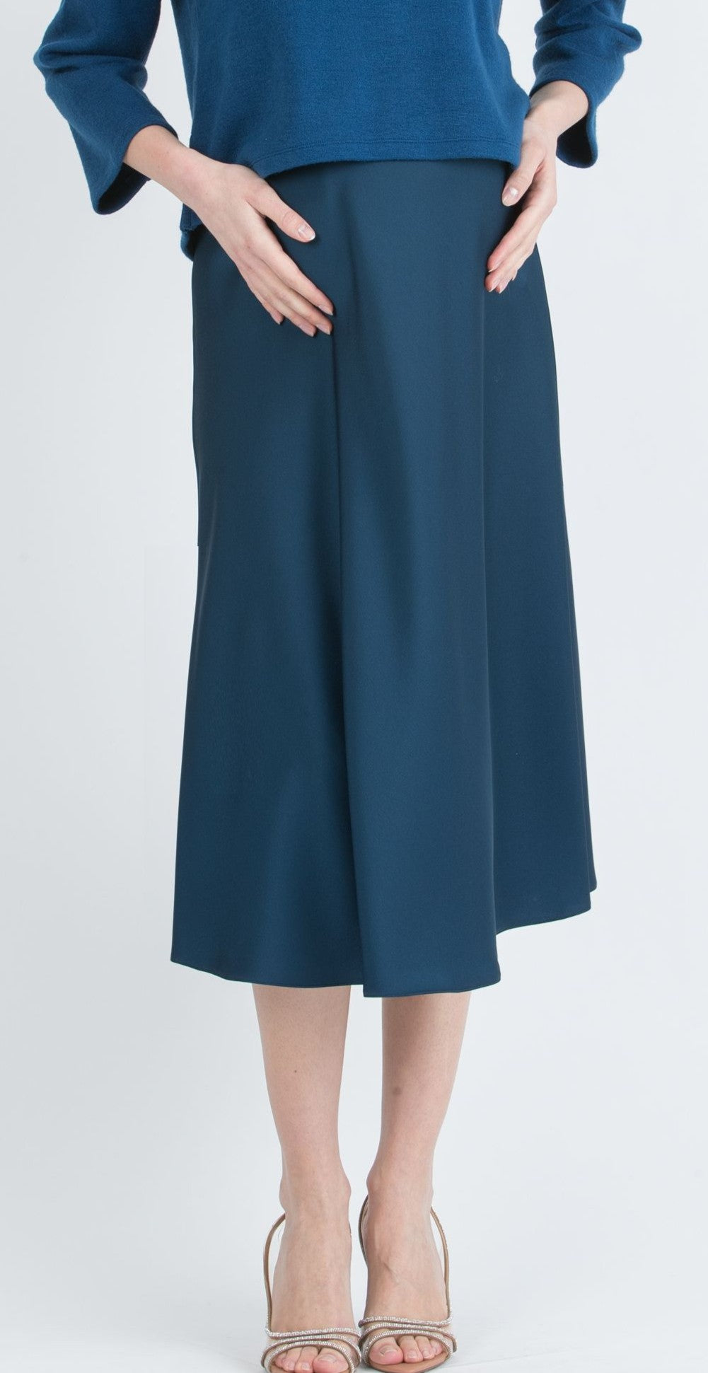 Umstandsmode, Schwangerschaftsmode, Stillmode, Brautkleider für Schwangere, Umstandshosen, Umstandsjeans, Umstandsoberteile, Stilloberteile, Bademode für Schwangere, BH für Schwangere, Still BH, Stillbustier, chic + schwanger, festliche Umstandsmode, festliche Mode für Schwangere, Tragejacke, Softshelljacke für Schwangere, Tragejacke mit Babyeinsatz, Umstandsleggings, Brautkleider mit Stillöffnung, festliche Umstandsmode zum Stillen, schick schwanger, Bussinesmode für Schwangere, Stillkleidung, Babybauch