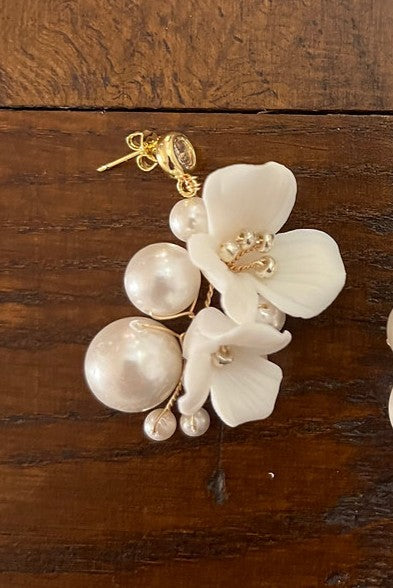 Umstandsmode, Schwangerschaftsmode, Stillmode, Brautkleider für Schwangere, Umstandshosen, Umstandsjeans, Umstandsoberteile, Stilloberteile, Bademode für Schwangere, BH für Schwangere, Still BH, Stillbustier, chic + schwanger, festliche Umstandsmode, festliche Mode für Schwangere, Tragejacke, Softshelljacke für Schwangere, Tragejacke mit Babyeinsatz, Umstandsleggings, Brautkleider mit Stillöffnung, festliche Umstandsmode zum Stillen, schick schwanger, Bussinesmode für Schwangere, Stillkleidung, Babybauch