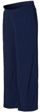 Laden Sie das Bild in den Galerie-Viewer, Umstandsmode, Schwangerschaftsmode, Stillmode, Brautkleider für Schwangere, Umstandshosen, Umstandsjeans, Umstandsoberteile, Stilloberteile, Bademode für Schwangere, BH für Schwangere, Still BH, Stillbustier, chic + schwanger, festliche Umstandsmode, festliche Mode für Schwangere, Tragejacke, Softshelljacke für Schwangere, Tragejacke mit Babyeinsatz, Umstandsleggings, Brautkleider mit Stillöffnung, festliche Umstandsmode zum Stillen, schick schwanger, Bussinesmode für Schwangere, Stillkleidung, Babybauch
