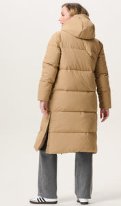 Umstandsmode, Schwangerschaftsmode, Stillmode, Brautkleider für Schwangere, Umstandshosen, Umstandsjeans, Umstandsoberteile, Stilloberteile, Bademode für Schwangere, BH für Schwangere, Still BH, Stillbustier, chic + schwanger, festliche Umstandsmode, festliche Mode für Schwangere, Tragejacke, Softshelljacke für Schwangere, Tragejacke mit Babyeinsatz, Umstandsleggings, Brautkleider mit Stillöffnung, festliche Umstandsmode zum Stillen, schick schwanger, Bussinesmode für Schwangere, Stillkleidung, Babybauch