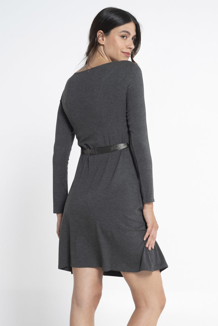 Umstandsmode, Schwangerschaftsmode, Stillmode, Brautkleider für Schwangere, Umstandshosen, Umstandsjeans, Umstandsoberteile, Stilloberteile, Bademode für Schwangere, BH für Schwangere, Still BH, Stillbustier, chic + schwanger, festliche Umstandsmode, festliche Mode für Schwangere, Tragejacke, Softshelljacke für Schwangere, Tragejacke mit Babyeinsatz, Umstandsleggings, Brautkleider mit Stillöffnung, festliche Umstandsmode zum Stillen, schick schwanger, Bussinesmode für Schwangere, Stillkleidung, Babybauch