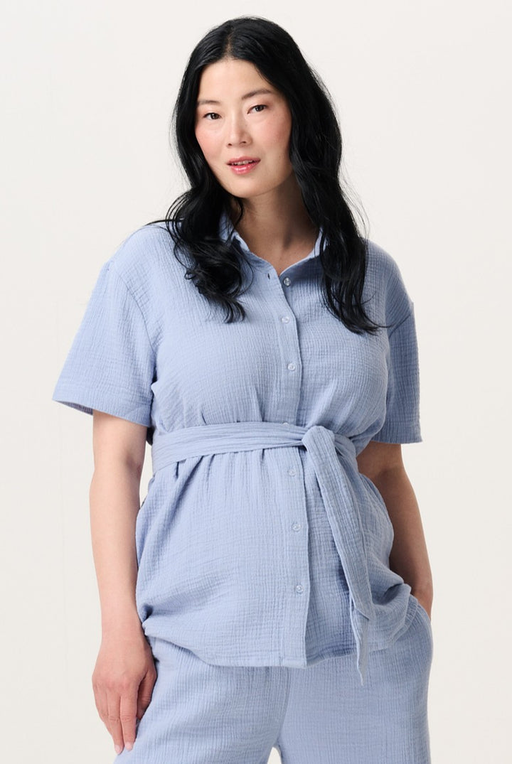 Umstandsmode, Schwangerschaftsmode, Stillmode, Brautkleider für Schwangere, Umstandshosen, Umstandsjeans, Umstandsoberteile, Stilloberteile, Bademode für Schwangere, BH für Schwangere, Still BH, Stillbustier, chic + schwanger, festliche Umstandsmode, festliche Mode für Schwangere, Tragejacke, Softshelljacke für Schwangere, Tragejacke mit Babyeinsatz, Umstandsleggings, Brautkleider mit Stillöffnung, festliche Umstandsmode zum Stillen, schick schwanger, Bussinesmode für Schwangere, Stillkleidung, Babybauch