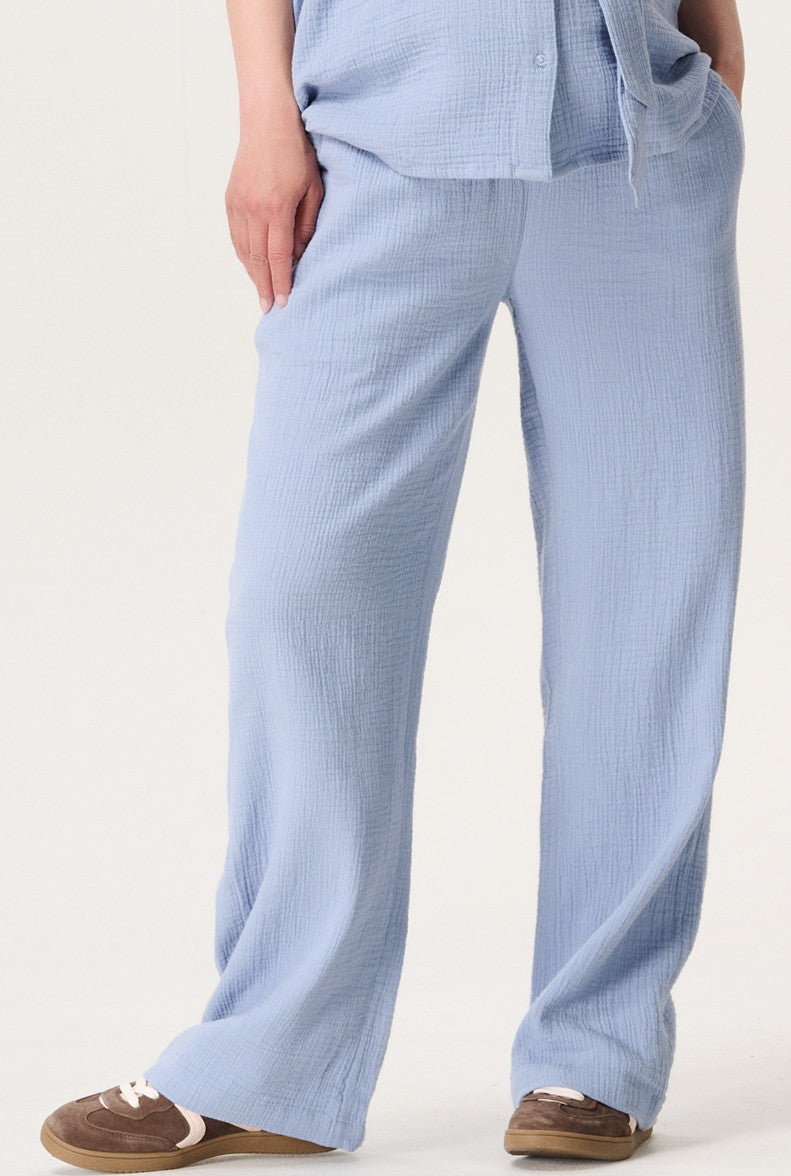 Umstandsmode, Schwangerschaftsmode, Stillmode, Brautkleider für Schwangere, Umstandshosen, Umstandsjeans, Umstandsoberteile, Stilloberteile, Bademode für Schwangere, BH für Schwangere, Still BH, Stillbustier, chic + schwanger, festliche Umstandsmode, festliche Mode für Schwangere, Tragejacke, Softshelljacke für Schwangere, Tragejacke mit Babyeinsatz, Umstandsleggings, Brautkleider mit Stillöffnung, festliche Umstandsmode zum Stillen, schick schwanger, Bussinesmode für Schwangere, Stillkleidung, Babybauch