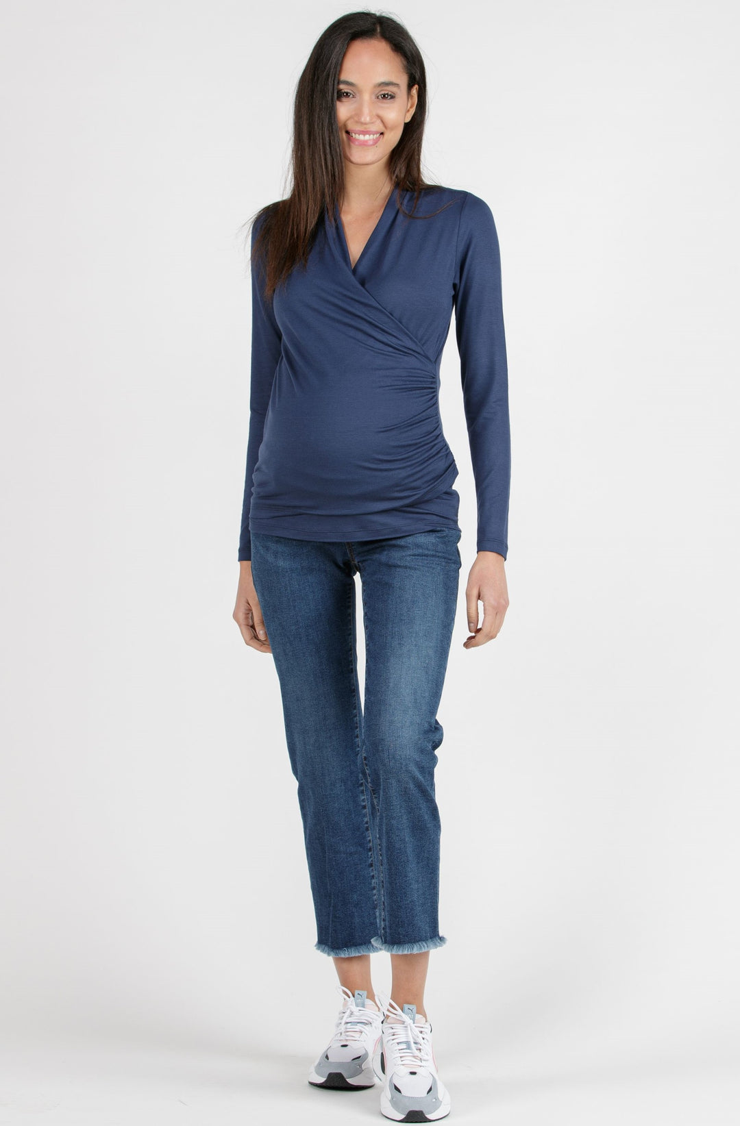 Umstandsmode, Schwangerschaftsmode, Stillmode, Brautkleider für Schwangere, Umstandshosen, Umstandsjeans, Umstandsoberteile, Stilloberteile, Bademode für Schwangere, BH für Schwangere, Still BH, Stillbustier, chic + schwanger, festliche Umstandsmode, festliche Mode für Schwangere, Tragejacke, Softshelljacke für Schwangere, Tragejacke mit Babyeinsatz, Umstandsleggings, Brautkleider mit Stillöffnung, festliche Umstandsmode zum Stillen, schick schwanger, Bussinesmode für Schwangere, Stillkleidung, Babybauch