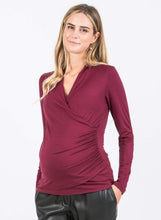 Laden Sie das Bild in den Galerie-Viewer, Umstandsmode, Schwangerschaftsmode, Stillmode, Brautkleider für Schwangere, Umstandshosen, Umstandsjeans, Umstandsoberteile, Stilloberteile, Bademode für Schwangere, BH für Schwangere, Still BH, Stillbustier, chic + schwanger, festliche Umstandsmode, festliche Mode für Schwangere, Tragejacke, Softshelljacke für Schwangere, Tragejacke mit Babyeinsatz, Umstandsleggings, Brautkleider mit Stillöffnung, festliche Umstandsmode zum Stillen, schick schwanger, Bussinesmode für Schwangere, Stillkleidung, Babybauch
