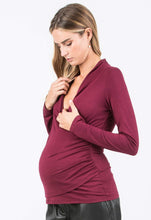 Laden Sie das Bild in den Galerie-Viewer, Umstandsmode, Schwangerschaftsmode, Stillmode, Brautkleider für Schwangere, Umstandshosen, Umstandsjeans, Umstandsoberteile, Stilloberteile, Bademode für Schwangere, BH für Schwangere, Still BH, Stillbustier, chic + schwanger, festliche Umstandsmode, festliche Mode für Schwangere, Tragejacke, Softshelljacke für Schwangere, Tragejacke mit Babyeinsatz, Umstandsleggings, Brautkleider mit Stillöffnung, festliche Umstandsmode zum Stillen, schick schwanger, Bussinesmode für Schwangere, Stillkleidung, Babybauch
