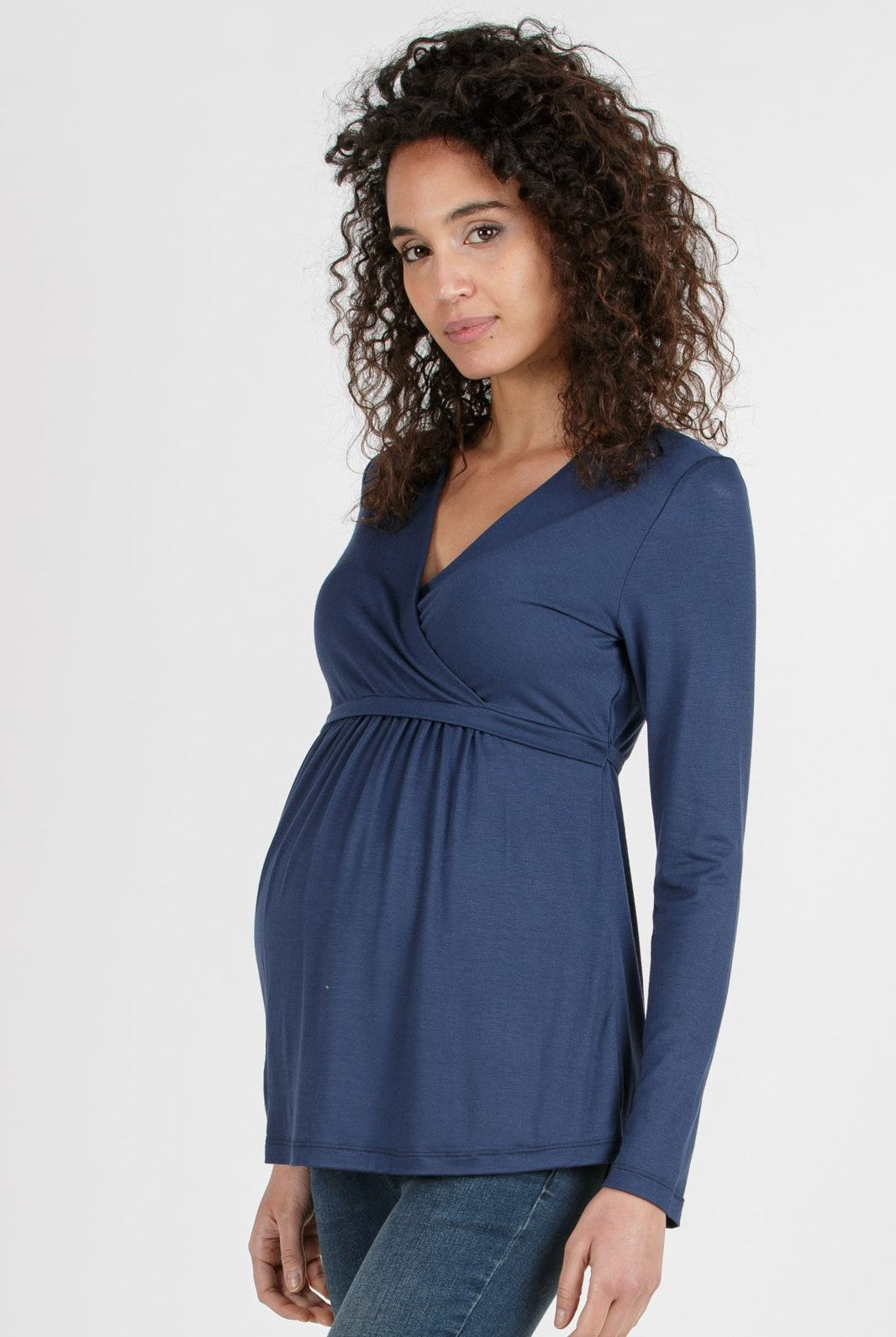 Umstandsmode, Schwangerschaftsmode, Stillmode, Brautkleider für Schwangere, Umstandshosen, Umstandsjeans, Umstandsoberteile, Stilloberteile, Bademode für Schwangere, BH für Schwangere, Still BH, Stillbustier, chic + schwanger, festliche Umstandsmode, festliche Mode für Schwangere, Tragejacke, Softshelljacke für Schwangere, Tragejacke mit Babyeinsatz, Umstandsleggings, Brautkleider mit Stillöffnung, festliche Umstandsmode zum Stillen, schick schwanger, Bussinesmode für Schwangere, Stillkleidung, Babybauch