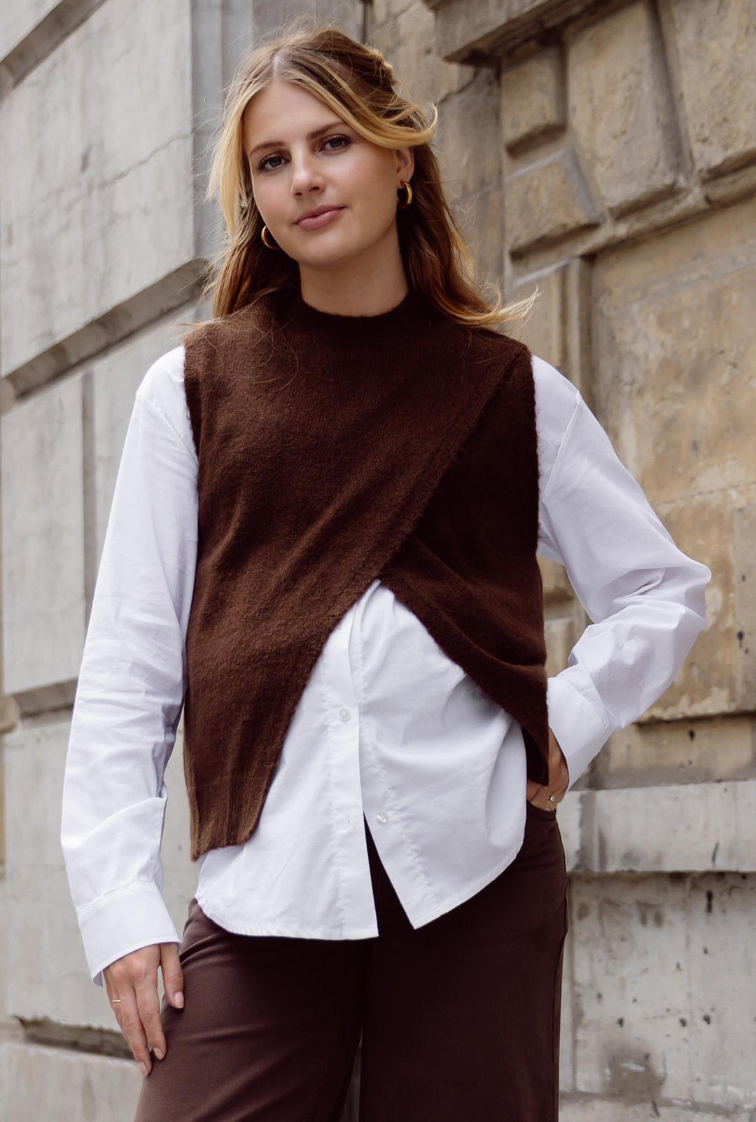 Umstandsmode, Schwangerschaftsmode, Stillmode, Brautkleider für Schwangere, Umstandshosen, Umstandsjeans, Umstandsoberteile, Stilloberteile, Bademode für Schwangere, BH für Schwangere, Still BH, Stillbustier, chic + schwanger, festliche Umstandsmode, festliche Mode für Schwangere, Tragejacke, Softshelljacke für Schwangere, Tragejacke mit Babyeinsatz, Umstandsleggings, Brautkleider mit Stillöffnung, festliche Umstandsmode zum Stillen, schick schwanger, Bussinesmode für Schwangere, Stillkleidung, Babybauch