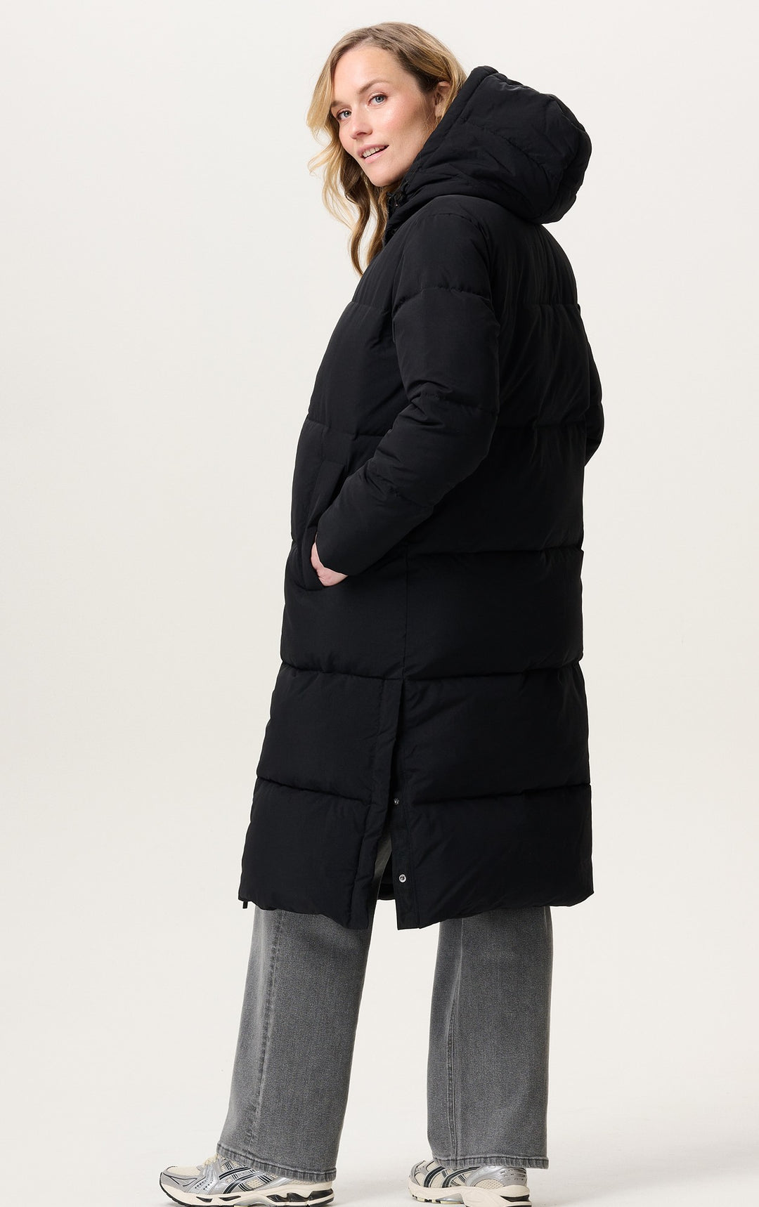 Umstandsmode, Schwangerschaftsmode, Stillmode, Brautkleider für Schwangere, Umstandshosen, Umstandsjeans, Umstandsoberteile, Stilloberteile, Bademode für Schwangere, BH für Schwangere, Still BH, Stillbustier, chic + schwanger, festliche Umstandsmode, festliche Mode für Schwangere, Tragejacke, Softshelljacke für Schwangere, Tragejacke mit Babyeinsatz, Umstandsleggings, Brautkleider mit Stillöffnung, festliche Umstandsmode zum Stillen, schick schwanger, Bussinesmode für Schwangere, Stillkleidung, Babybauch