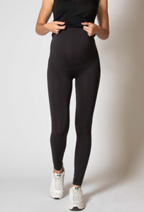Umstandsmode, Schwangerschaftsmode, Stillmode, Brautkleider für Schwangere, Umstandshosen, Umstandsjeans, Umstandsoberteile, Stilloberteile, Bademode für Schwangere, BH für Schwangere, Still BH, Stillbustier, chic + schwanger, festliche Umstandsmode, festliche Mode für Schwangere, Tragejacke, Softshelljacke für Schwangere, Tragejacke mit Babyeinsatz, Umstandsleggings, Brautkleider mit Stillöffnung, festliche Umstandsmode zum Stillen, schick schwanger, Bussinesmode für Schwangere, Stillkleidung, Babybauch