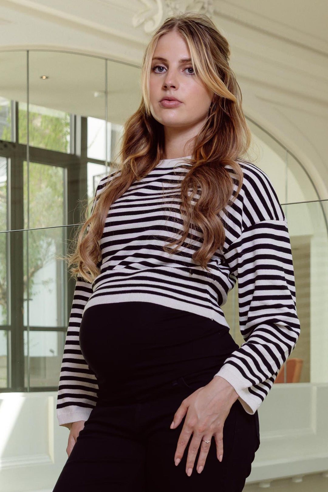 Umstandsmode, Schwangerschaftsmode, Stillmode, Brautkleider für Schwangere, Umstandshosen, Umstandsjeans, Umstandsoberteile, Stilloberteile, Bademode für Schwangere, BH für Schwangere, Still BH, Stillbustier, chic + schwanger, festliche Umstandsmode, festliche Mode für Schwangere, Tragejacke, Softshelljacke für Schwangere, Tragejacke mit Babyeinsatz, Umstandsleggings, Brautkleider mit Stillöffnung, festliche Umstandsmode zum Stillen, schick schwanger, Bussinesmode für Schwangere, Stillkleidung, Babybauch