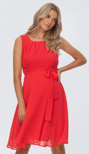 Laden Sie das Bild in den Galerie-Viewer,  Umstandsmode, Schwangerschaftsmode, Stillmode, Brautkleider für Schwangere, Umstandshosen, Umstandsjeans, Umstandsoberteile, Stilloberteile, Bademode für Schwangere, BH für Schwangere, Still BH, Stillbustier, chic + schwanger, festliche Umstandsmode, festliche Mode für Schwangere, Tragejacke, Softshelljacke, Tragejacke mit Babyeinsatz, Umstandsleggings, Brautkleider mit Stillöffnung, festliche Umstandsmode zum Stillen, schick schwanger, Bussinesmode für Schwangere, Stillkleidung, Umstandsstrumpfhosen
