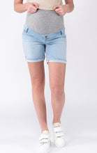 Laden Sie das Bild in den Galerie-Viewer, Umstandsmode, Schwangerschaftsmode, Stillmode, Brautkleider für Schwangere, Umstandshosen, Umstandsjeans, Umstandsoberteile, Stilloberteile, Bademode für Schwangere, BH für Schwangere, Still BH, Stillbustier, chic + schwanger, festliche Umstandsmode, festliche Mode für Schwangere, Tragejacke, Softshelljacke für Schwangere, Tragejacke mit Babyeinsatz, Umstandsleggings, Brautkleider mit Stillöffnung, festliche Umstandsmode zum Stillen, schick schwanger, Bussinesmode für Schwangere, Stillkleidung, Babybauch
