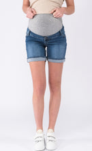 Laden Sie das Bild in den Galerie-Viewer, Umstandsmode, Schwangerschaftsmode, Stillmode, Brautkleider für Schwangere, Umstandshosen, Umstandsjeans, Umstandsoberteile, Stilloberteile, Bademode für Schwangere, BH für Schwangere, Still BH, Stillbustier, chic + schwanger, festliche Umstandsmode, festliche Mode für Schwangere, Tragejacke, Softshelljacke für Schwangere, Tragejacke mit Babyeinsatz, Umstandsleggings, Brautkleider mit Stillöffnung, festliche Umstandsmode zum Stillen, schick schwanger, Bussinesmode für Schwangere, Stillkleidung, Babybauch
