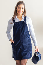 Laden Sie das Bild in den Galerie-Viewer, Umstandsmode, Schwangerschaftsmode, Stillmode, Brautkleider für Schwangere, Umstandshosen, Umstandsjeans, Umstandsoberteile, Stilloberteile, Bademode für Schwangere, BH für Schwangere, Still BH, Stillbustier, chic + schwanger, festliche Umstandsmode, festliche Mode für Schwangere, Tragejacke, Softshelljacke für Schwangere, Tragejacke mit Babyeinsatz, Umstandsleggings, Brautkleider mit Stillöffnung, festliche Umstandsmode zum Stillen, schick schwanger, Bussinesmode für Schwangere, Stillkleidung, Babybauch
