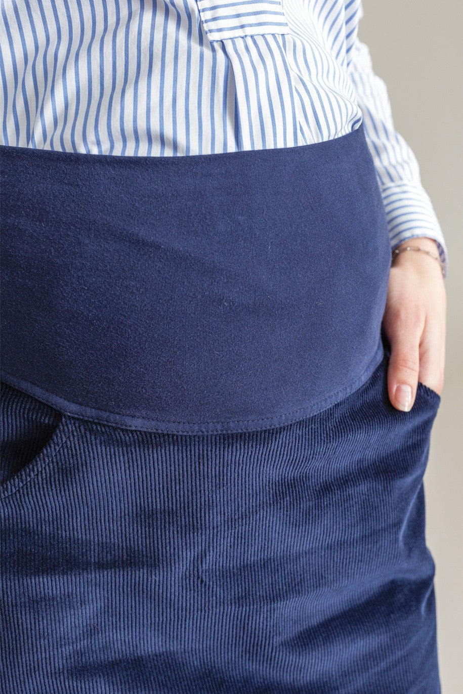 Umstandsmode, Schwangerschaftsmode, Stillmode, Brautkleider für Schwangere, Umstandshosen, Umstandsjeans, Umstandsoberteile, Stilloberteile, Bademode für Schwangere, BH für Schwangere, Still BH, Stillbustier, chic + schwanger, festliche Umstandsmode, festliche Mode für Schwangere, Tragejacke, Softshelljacke für Schwangere, Tragejacke mit Babyeinsatz, Umstandsleggings, Brautkleider mit Stillöffnung, festliche Umstandsmode zum Stillen, schick schwanger, Bussinesmode für Schwangere, Stillkleidung, Babybauch