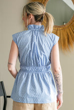 Laden Sie das Bild in den Galerie-Viewer, Umstandsmode, Schwangerschaftsmode, Stillmode, Brautkleider für Schwangere, Umstandshosen, Umstandsjeans, Umstandsoberteile, Stilloberteile, Bademode für Schwangere, BH für Schwangere, Still BH, Stillbustier, chic + schwanger, festliche Umstandsmode, festliche Mode für Schwangere, Tragejacke, Softshelljacke für Schwangere, Tragejacke mit Babyeinsatz, Umstandsleggings, Brautkleider mit Stillöffnung, festliche Umstandsmode zum Stillen, schick schwanger, Bussinesmode für Schwangere, Stillkleidung, Babybauch 
