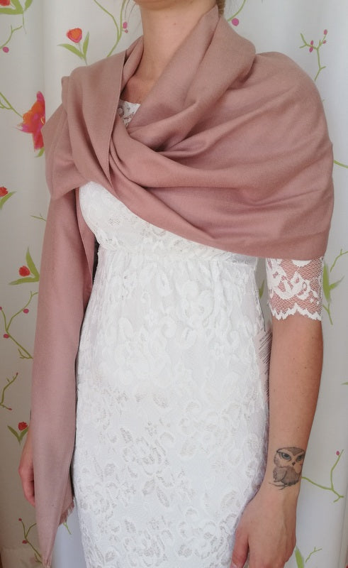  Umstandsmode, Schwangerschaftsmode, Stillmode, Brautkleider für Schwangere, Umstandshosen, Umstandsjeans, Umstandsoberteile, Stilloberteile, Bademode für Schwangere, BH für Schwangere, Still BH, Stillbustier, chic + schwanger, festliche Umstandsmode, festliche Mode für Schwangere, Tragejacke, Softshelljacke, Tragejacke mit Babyeinsatz, Umstandsleggings, Brautkleider mit Stillöffnung, festliche Umstandsmode zum Stillen, schick schwanger, Bussinesmode für Schwangere, Stillkleidung, Umstandsstrumpfhosen