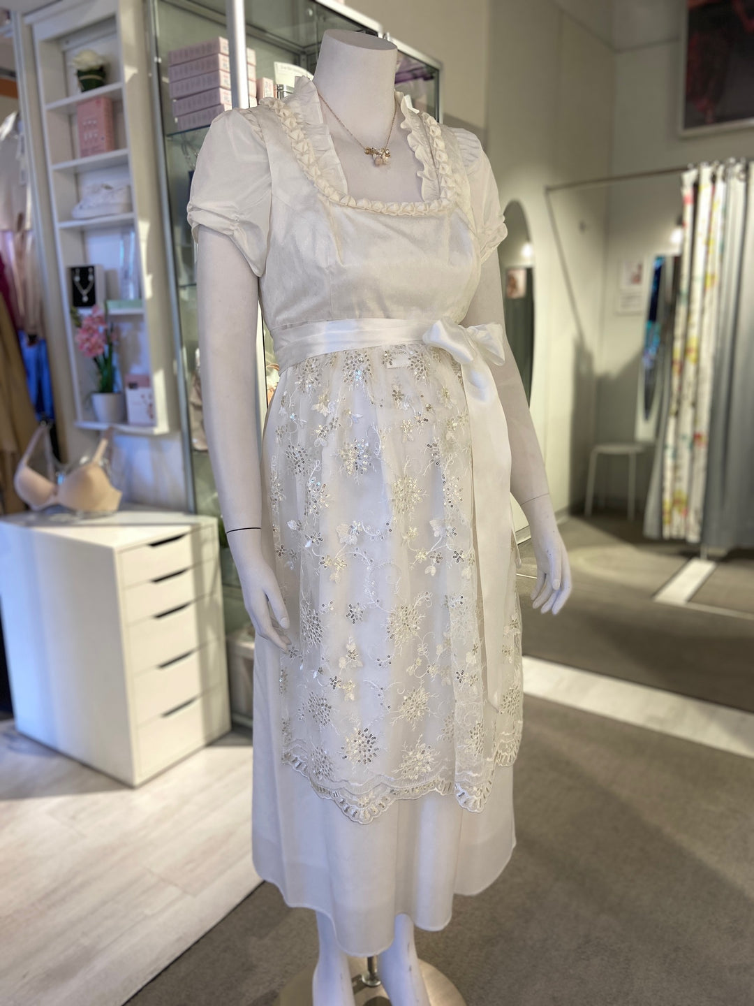 Umstands-Brautdirndl KATHRINA