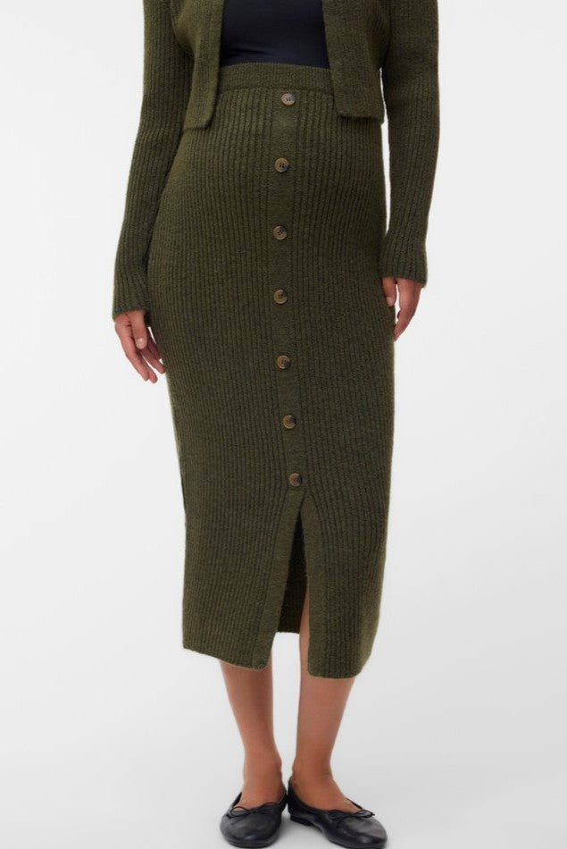 Umstandsmode, Schwangerschaftsmode, Stillmode, Brautkleider für Schwangere, Umstandshosen, Umstandsjeans, Umstandsoberteile, Stilloberteile, Bademode für Schwangere, BH für Schwangere, Still BH, Stillbustier, chic + schwanger, festliche Umstandsmode, festliche Mode für Schwangere, Tragejacke, Softshelljacke für Schwangere, Tragejacke mit Babyeinsatz, Umstandsleggings, Brautkleider mit Stillöffnung, festliche Umstandsmode zum Stillen, schick schwanger, Bussinesmode für Schwangere, Stillkleidung, Babybauch