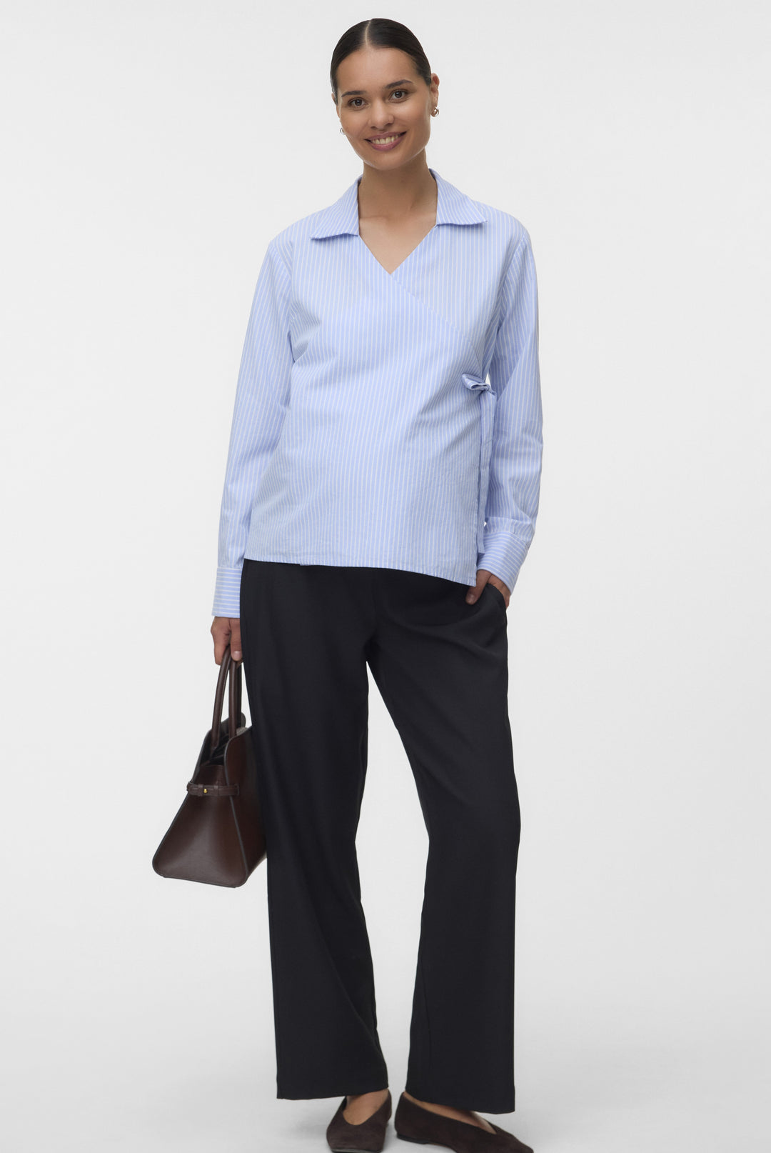 Umstandsmode, Schwangerschaftsmode, Stillmode, Brautkleider für Schwangere, Umstandshosen, Umstandsjeans, Umstandsoberteile, Stilloberteile, Bademode für Schwangere, BH für Schwangere, Still BH, Stillbustier, chic + schwanger, festliche Umstandsmode, festliche Mode für Schwangere, Tragejacke, Softshelljacke für Schwangere, Tragejacke mit Babyeinsatz, Umstandsleggings, Brautkleider mit Stillöffnung, festliche Umstandsmode zum Stillen, schick schwanger, Bussinesmode für Schwangere, Stillkleidung, Babybauch