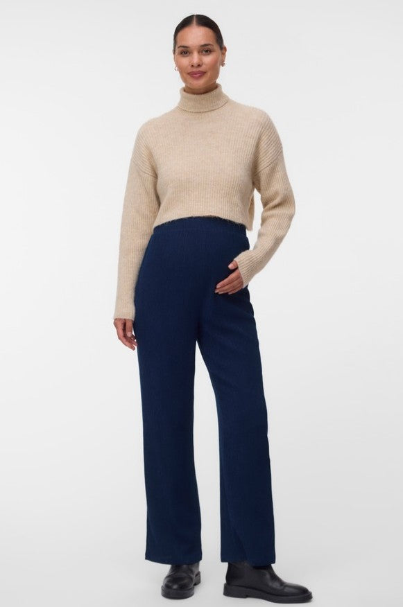 Umstandsmode, Schwangerschaftsmode, Stillmode, Brautkleider für Schwangere, Umstandshosen, Umstandsjeans, Umstandsoberteile, Stilloberteile, Bademode für Schwangere, BH für Schwangere, Still BH, Stillbustier, chic + schwanger, festliche Umstandsmode, festliche Mode für Schwangere, Tragejacke, Softshelljacke für Schwangere, Tragejacke mit Babyeinsatz, Umstandsleggings, Brautkleider mit Stillöffnung, festliche Umstandsmode zum Stillen, schick schwanger, Bussinesmode für Schwangere, Stillkleidung, Babybauch