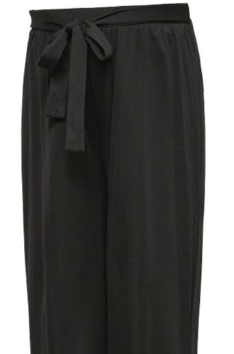 Umstandsmode, Schwangerschaftsmode, Stillmode, Brautkleider für Schwangere, Umstandshosen, Umstandsjeans, Umstandsoberteile, Stilloberteile, Bademode für Schwangere, BH für Schwangere, Still BH, Stillbustier, chic + schwanger, festliche Umstandsmode, festliche Mode für Schwangere, Tragejacke, Softshelljacke für Schwangere, Tragejacke mit Babyeinsatz, Umstandsleggings, Brautkleider mit Stillöffnung, festliche Umstandsmode zum Stillen, schick schwanger, Bussinesmode für Schwangere, Stillkleidung, Babybauch