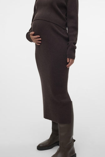 Umstandsmode, Schwangerschaftsmode, Stillmode, Brautkleider für Schwangere, Umstandshosen, Umstandsjeans, Umstandsoberteile, Stilloberteile, Bademode für Schwangere, BH für Schwangere, Still BH, Stillbustier, chic + schwanger, festliche Umstandsmode, festliche Mode für Schwangere, Tragejacke, Softshelljacke für Schwangere, Tragejacke mit Babyeinsatz, Umstandsleggings, Brautkleider mit Stillöffnung, festliche Umstandsmode zum Stillen, schick schwanger, Bussinesmode für Schwangere, Stillkleidung, Babybauch